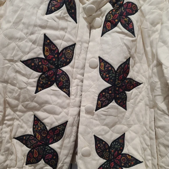 Quilted Patchwork Applique Jacket - Picture 2 of 5